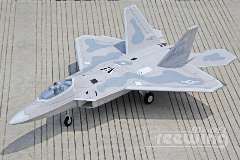 Модель самолета FreeWing F22 PNP 4S
