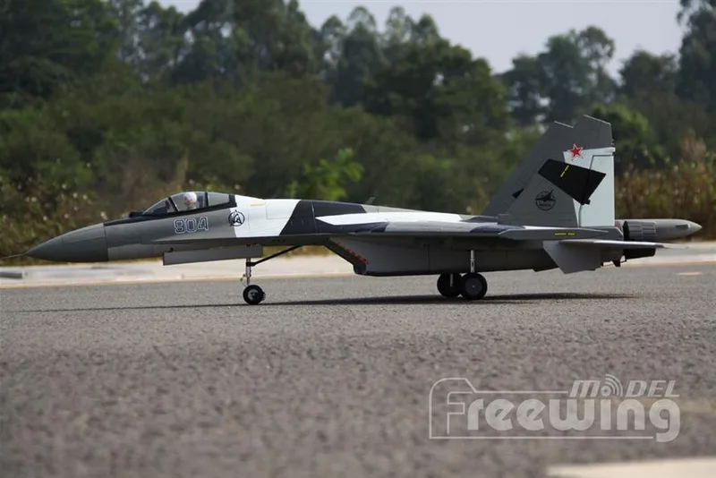 Модель самолета FreeWing Su-35 Flanker-E ARF (серый камуфляж)