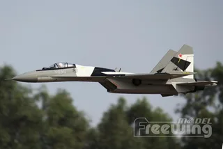 Модель самолета FreeWing Su-35 Flanker-E ARF (серый камуфляж) — фото 6