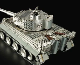 Радиоуправляемый танк Heng Long German Tiger I масштаб 1:8 RTR 2.4G — фото 8