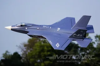 Модель радиоуправляемого самолета FreeWing F-35 Lightning KIT