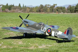 Радиоуправляемый самолет копия FreeWing Spitfire Mk.IX PNP — фото 3