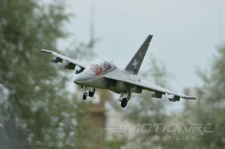 Радиоуправляемый самолет Freewing Yak-130 6S PNP (90мм) — фото 16