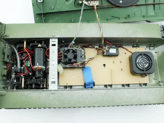 Радиоуправляемый танк Taigen 1/16 Leopard 2 A6 (Германия) (для ИК танкового боя) САМО 2.4G RTR — фото 9