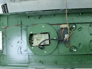 Танк на радиоуправлении Taigen 1/16 Leopard 2 A6 (Германия) (для ИК танкового боя) UN 2.4G RTR — фото 11