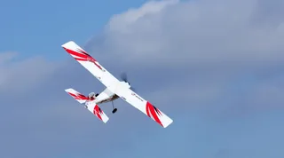 Радиоуправляемый самолет E-Flite Apprentice S 15e с технологией SAFE, электро, RTF — фото 4