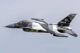 Модель самолета FreeWing F-16 (Alaska Snow Camo) KIT Plus FJ21121K+ — фото 8