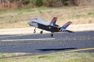 Модель радиоуправляемого самолета FreeWing F-35 Lightling II (NEW) KIT Plus FJ21611A+ — фото 8