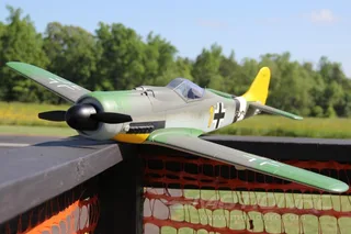 Модель радиоуправляемого самолета FreeWing Fw190 D9 Dora PNP FLW102P — фото 3