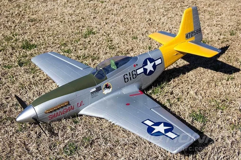 Модель радиоуправляемого самолета FreeWing P-51 Mustang PNP FLW101P