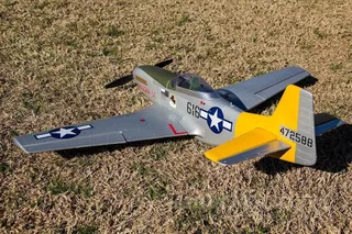 Модель радиоуправляемого самолета FreeWing P-51 Mustang PNP FLW101P — фото 5