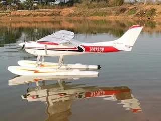 Самолет Top RC Cessna 1.5m C185 PRO на поплавках KIT top065A