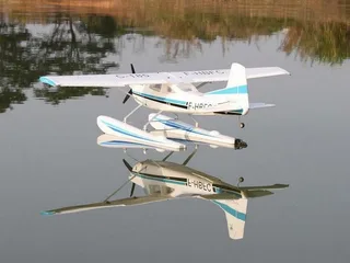 Радиоуправляемый самолет Top RC Cessna 1.5m C185 PRO на поплавках KIT top065A — фото 6