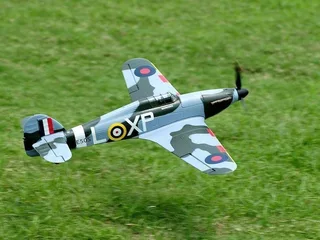 Самолет Top RC Hurricane Pro зеленый 750мм flight controller PNP top013D
