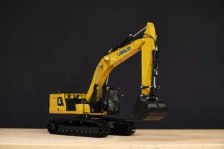 Радиоуправляемый экскаватор с гидравлической системой HUI NA TOYS 2.4G 22CH 1/16 RTR HNK336GC — фото 5