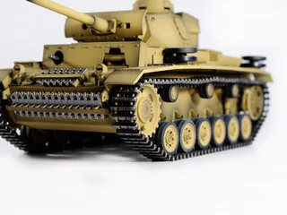 Радиоуправляемый танк Taigen 1/16 Panzerkampfwagen III (Германия) дым, свет V3 2.4G RTR пустыня TG3848-BD3.0 — фото 19