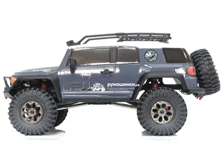 Модель трофи на радиоуправлении RGT Desert Fox 4WD RTR масштаб 1:10 2.4G EX86120 Toyota Fj Cruiser — фото 10