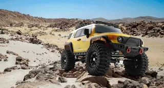 Модель трофи на радиоуправлении RGT Desert Fox 4WD RTR масштаб 1:10 2.4G EX86120 Toyota Fj Cruiser — фото 39