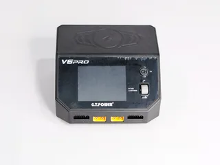 Универсальное зарядное устройство G.T.Power V6PRO Dual Power 7-30/220В, 16Aх2, USB, Wireless 7.5W GTP-V6PRO — фото 3
