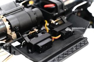 Радиоуправляемая модель трофи Yikong 4101 PRO 1/10 crawler pickup RTR YK4101PRO — фото 12
