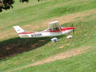 Р/У самолет Top RC Cessna 182 400 class красная 965мм 2.4G 4-ch LiPo RTF top003C — фото 3