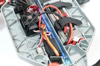 Радиоуправляемый монстр Remo Hobby Dinosaurs Master Brushless UPGRADE PLUS 4WD 2.4G 1/8 RTR RH8037 — фото 12