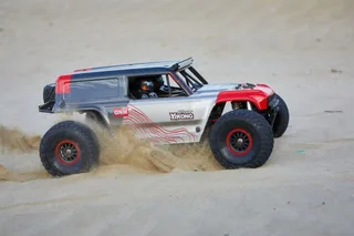 Радиоуправляемая модель Desert Baja Bronco 1/7 YIKONG TB7 6S Brushless 4WD RTR YK4073 Red — фото 10