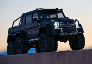 Радиоуправляемая модель трофи Traxxas 1/10 TRX-6 Mercedes-Benz G63 AMG 6x6 TRA88296-4-S — фото 24