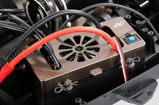 Радиоуправляемая машина 1:5 ROFUN ET5 750KV/200A BLUE 4WD RTR — фото 4