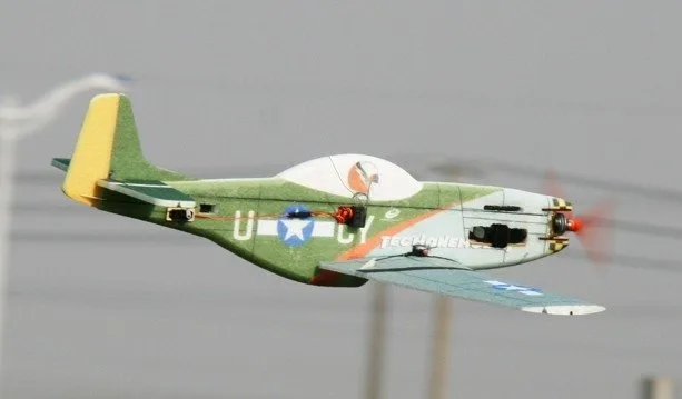 Радиоуправляемый самолет Techone P-51D EPP COMBO