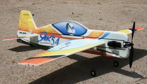 Радиоуправляемый самолет Techone Yak54-1100 EPP COMBO