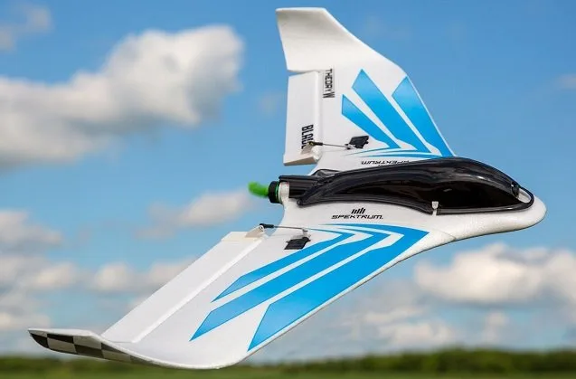 Радиоуправляемое крыло Blade Theory Type W FPV Ready (760мм) BNF Basic - BLH03055